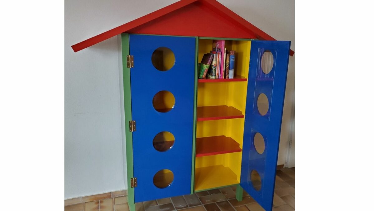 Kinderbuch-Tauschschrank